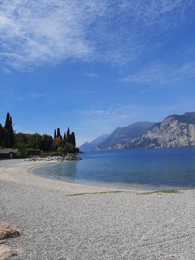 Villa Sul Lago Con Pontile Privato A Brenzone Sul Garda - Unique And Exclusive Eksteriør billede