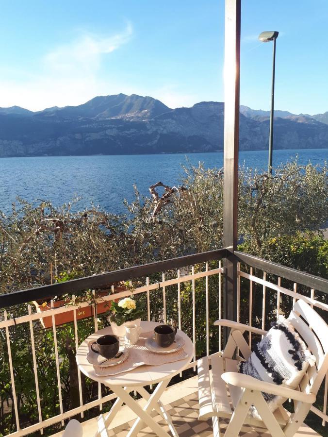 Villa Sul Lago Con Pontile Privato A Brenzone Sul Garda - Unique And Exclusive Eksteriør billede
